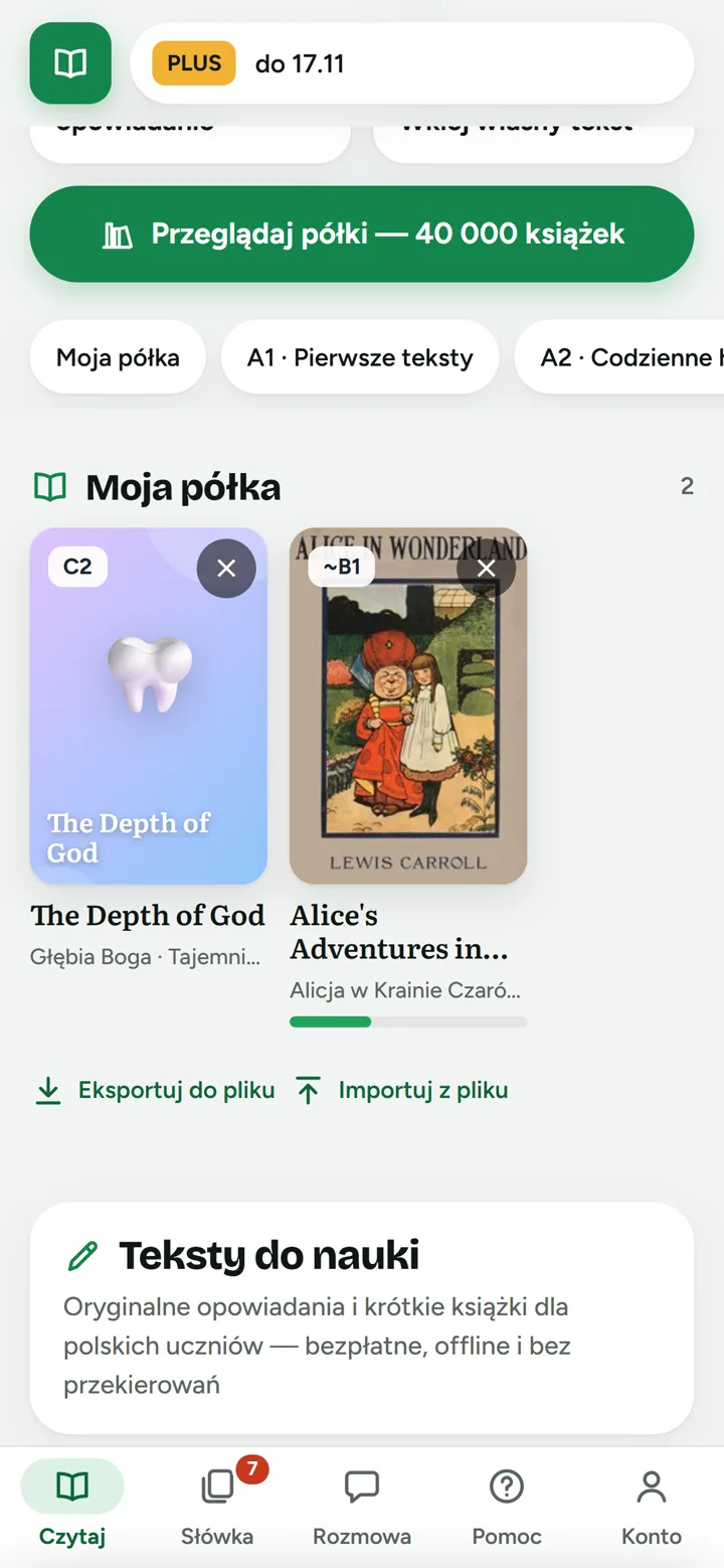 Półki z książkami